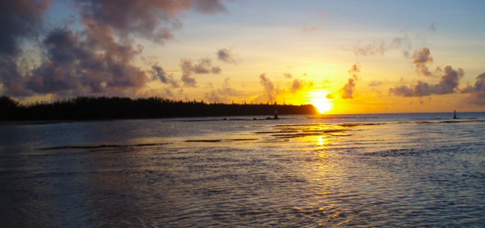 Coucher de soleil sur Tubuai