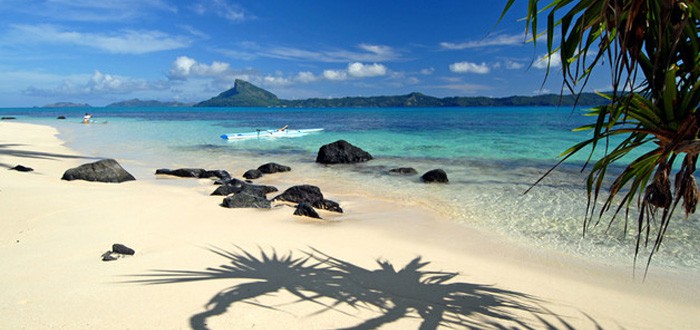 Plage sur l'île de Mangareva
