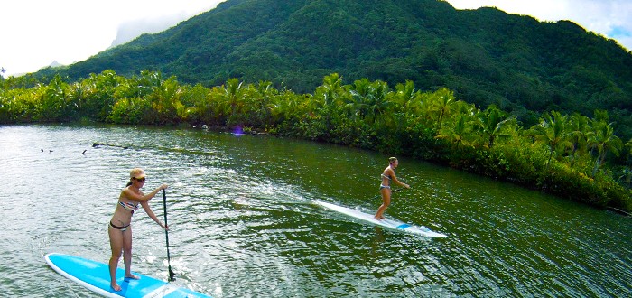 Paddle board sur la rivière Faaroa - Raiatea