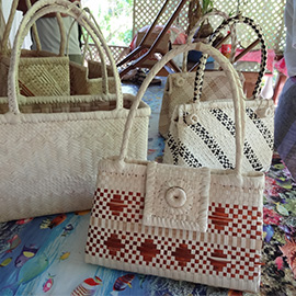 Artisanat polynésien - sac à main
