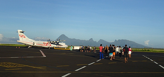 Embarquement sur un avion Air Tahiti